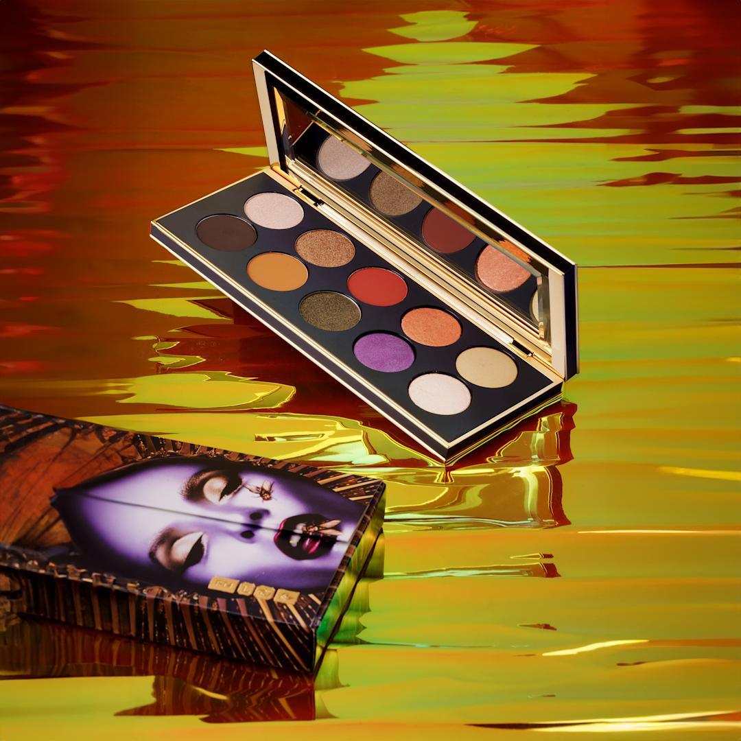 A collection of eye shadow
