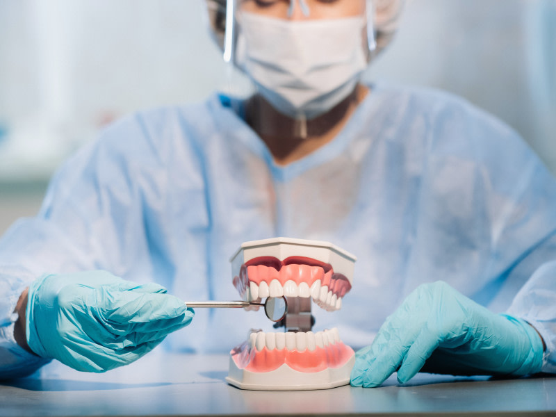 Curetaje Dental: Qué es y Cuando Deben Realizarse