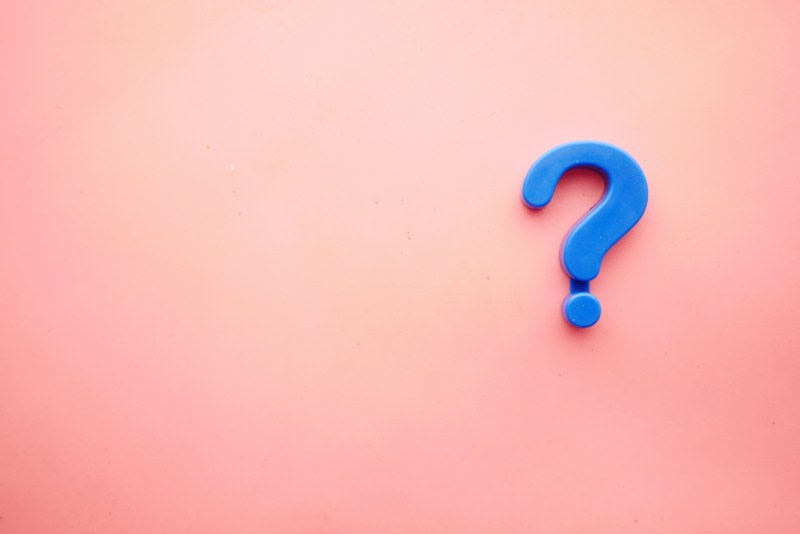 Bist Du für eine Aligner-Behandlung geeignet? by towfiqu-barbhuiya @unsplash