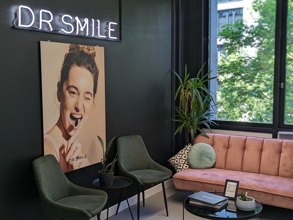 [CRO] Career Page/Culture & Benefits - Office Life poster 1