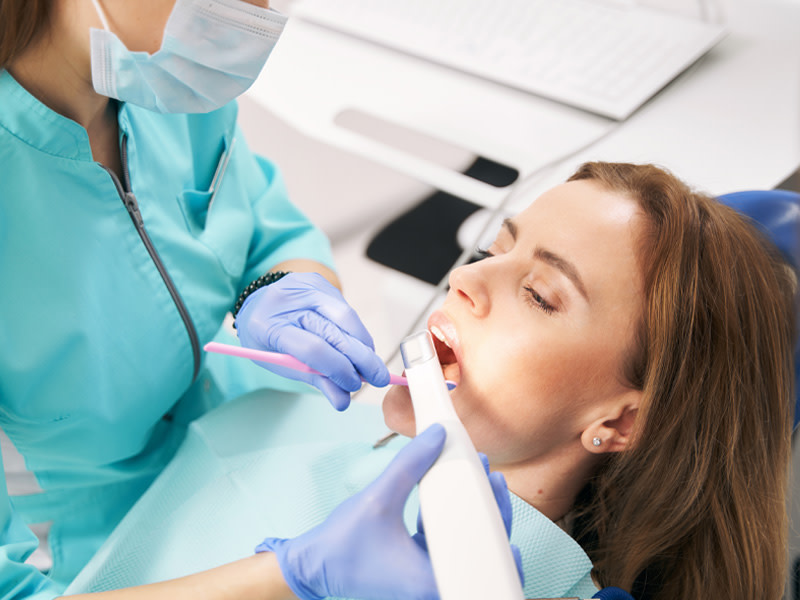 Escáner intraoral 3D: qué es y para qué sirve