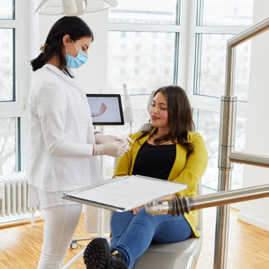 AT NEW-WEBSITE dentists accompany you – 2