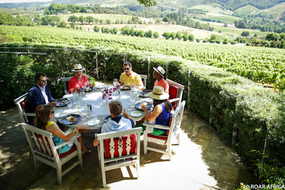 Lunch RA WinelandsTours DelaireGraff SouthAfrica JamesSuter(BlackBean) (36)