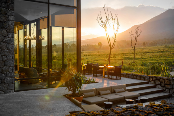 Luxury Safari Lodge in Rwanda - ROAR AFRICA
