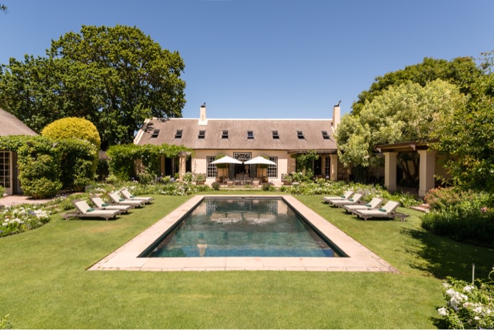 La Rive - Luxury African Home in the Franschhoek winelands