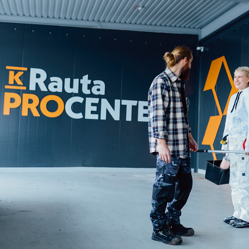 K-Rauta PRO Center -myymälän sisäänkäynniltä kuva