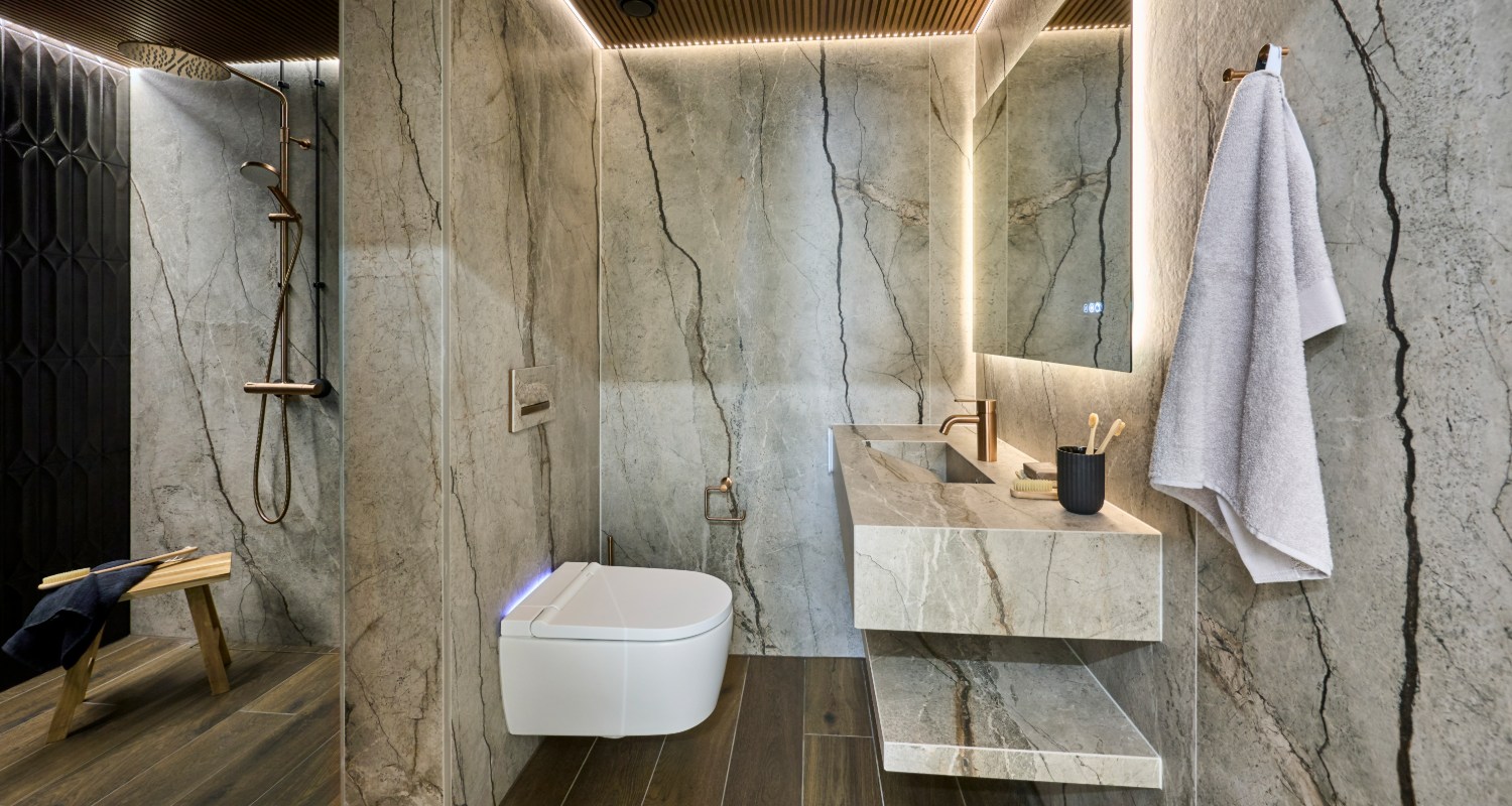 dekostudion-spa-kylpyhuone-ylellisyytta-suurlaatoista artikkeli-vaaka 1500x800
