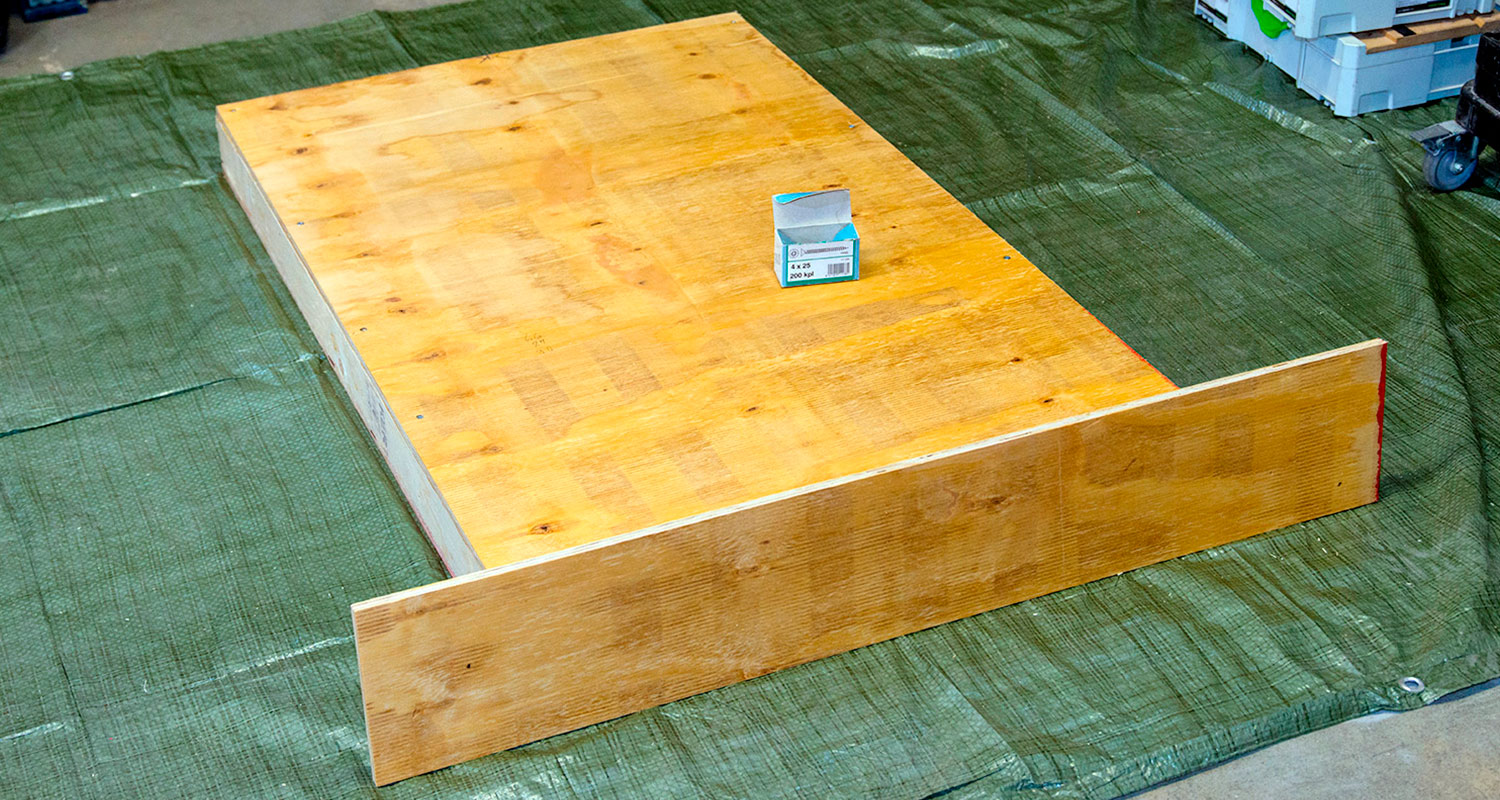 Pizzauunin teon työvaihe 1