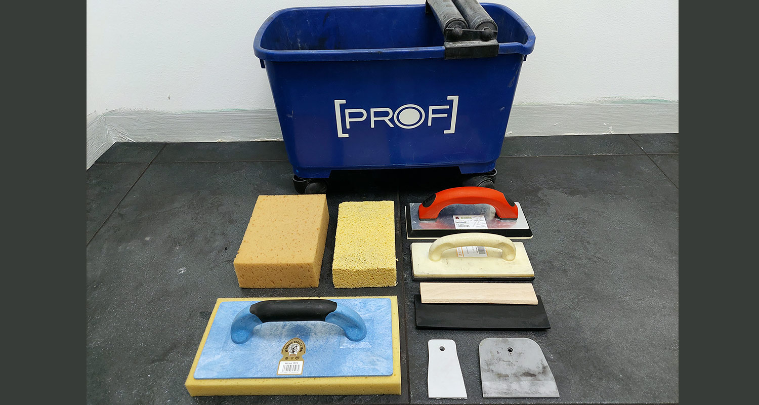 Saumauksessa käytetyt työvälineet