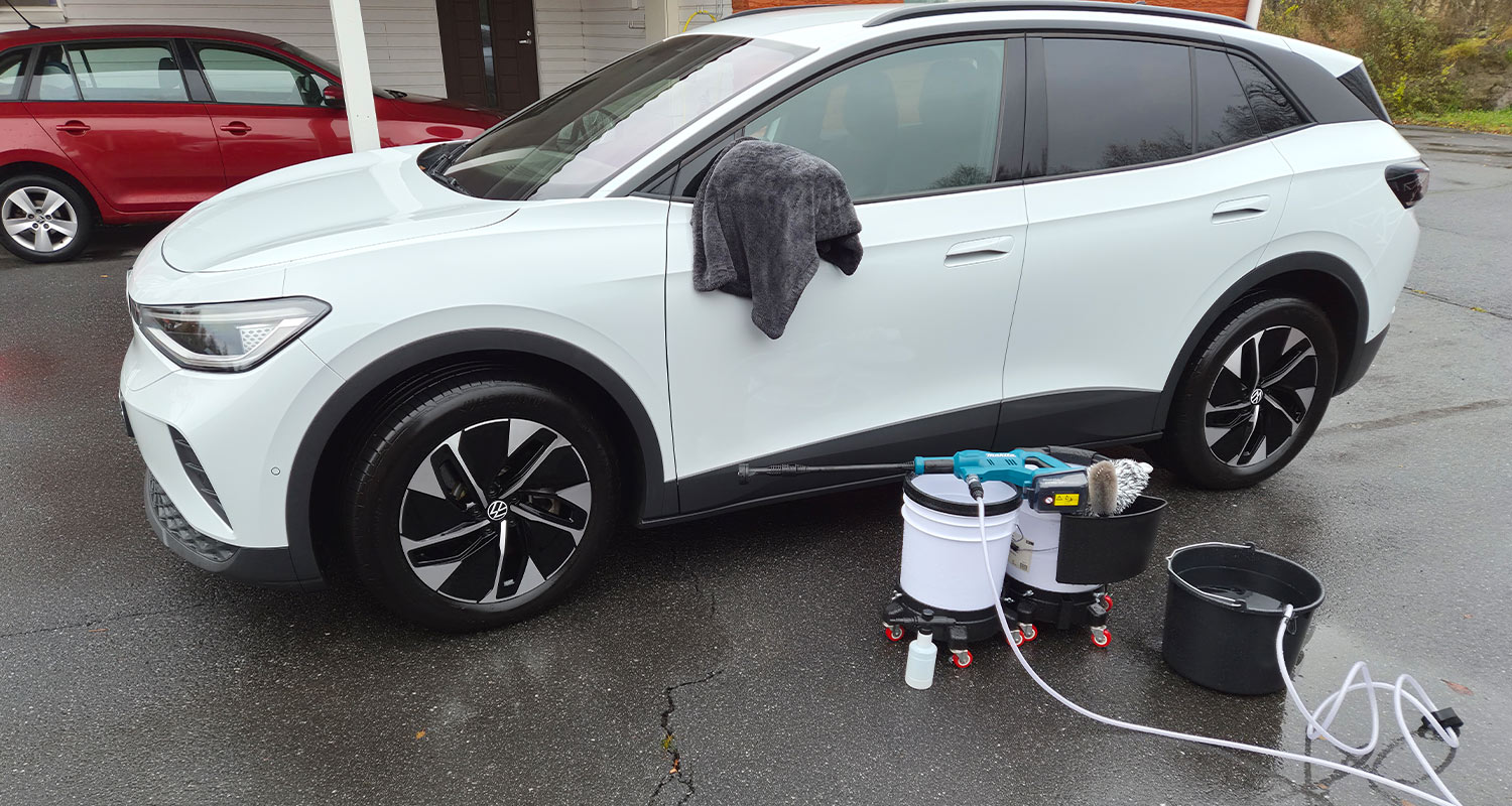 tuotetesti-makita-dhw180z-akkupainepesuri-krauta-ak-pesty-auto-valk