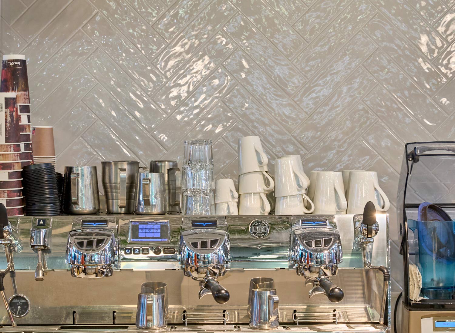 dekostudio-referenssikohde-kcitymarket-sello-krauta-ak-kahvila-2