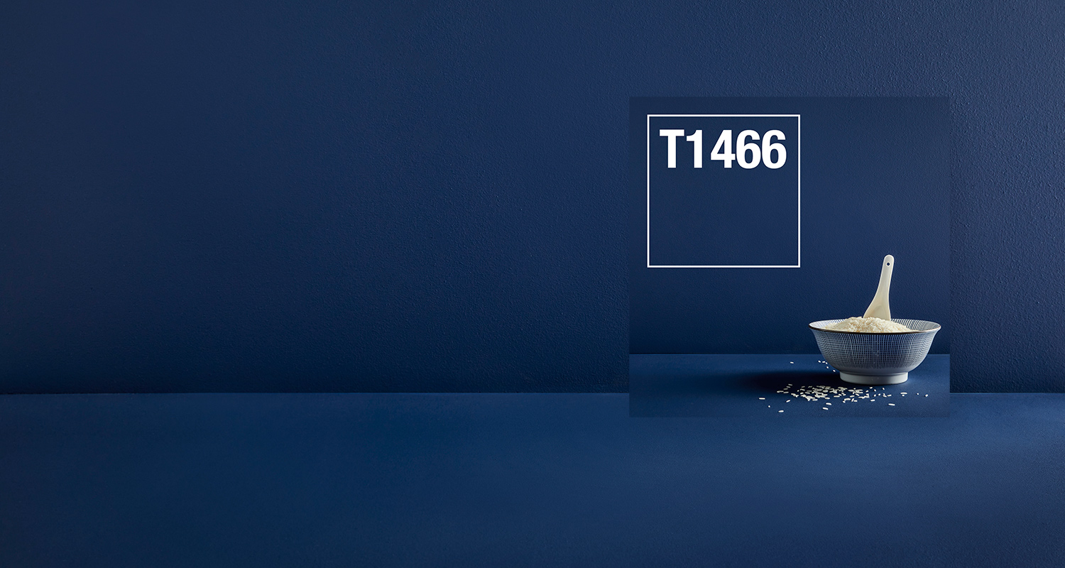 Tummansininen trendiväri T1466 Cellon sisämaalisävykartasta K-Raudasta