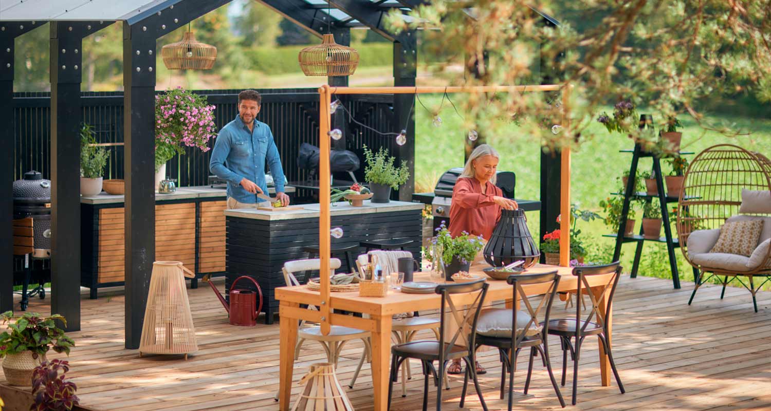 aitienpaiva-terassilla