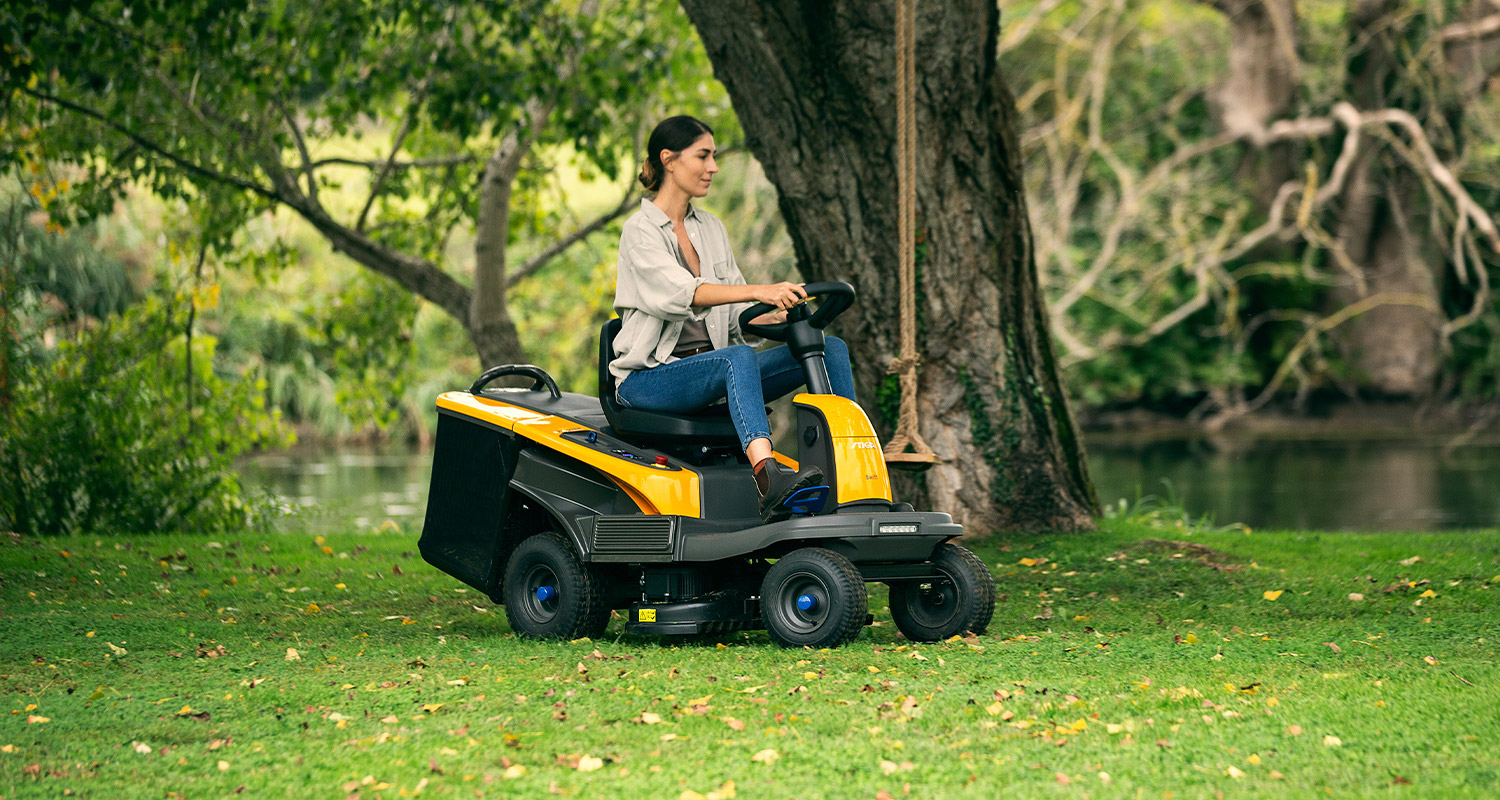 Stiga Swift 372E -akkuajoleikkuri