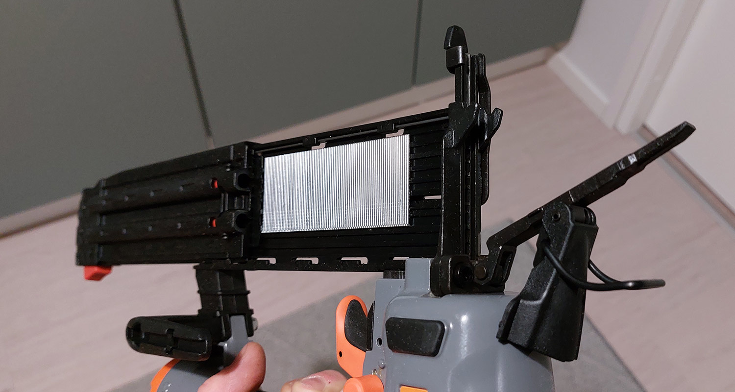 PROF-viimeistelynaulainsetti lähikuva