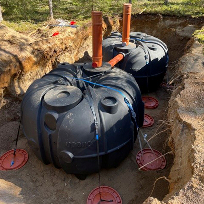 Mökin jätevesijärjestelmä: Uponor jätevesisäiliö