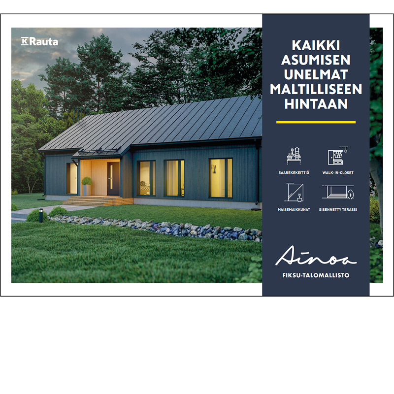 Mainos: tummanharmaa hirsitalo ilta-auringossa metsäaukealla, nurmikko ja tekstipalkki.