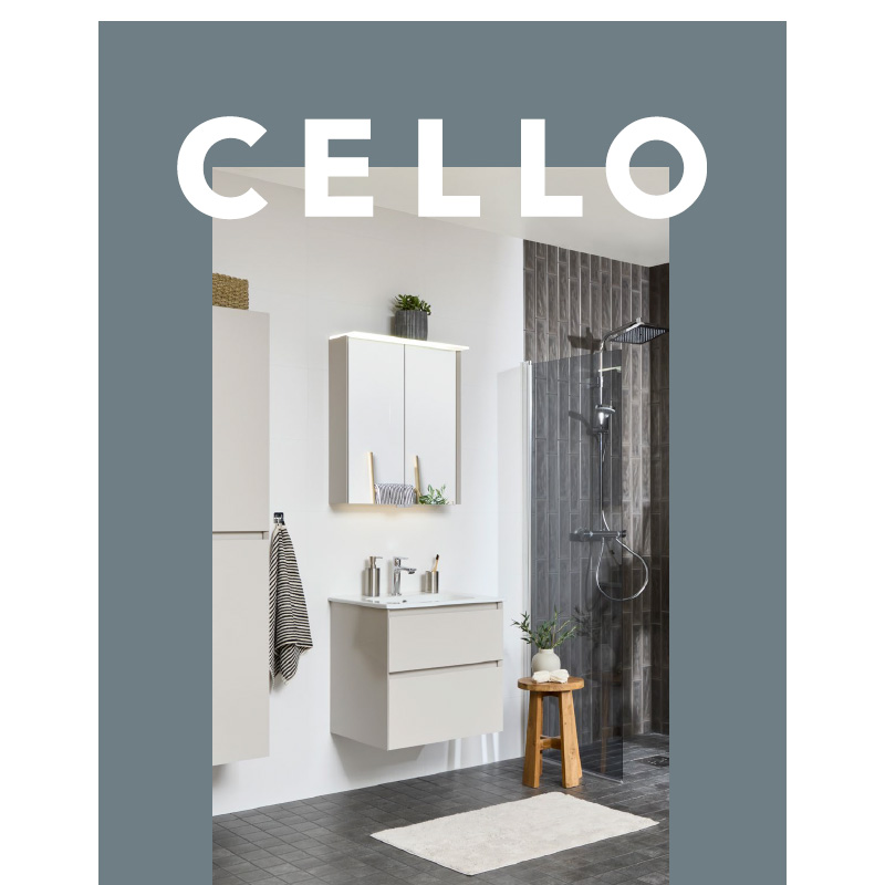 Vaalea kylpyhuone, valkoinen seinäallaskaappi ja peilikaappi led-valolla, tummat suihkulaatat.