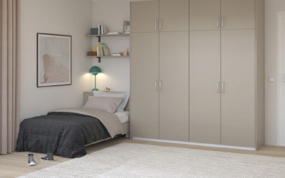 Kuvassa vaalean harmaat Cello Click vaatekaapit.