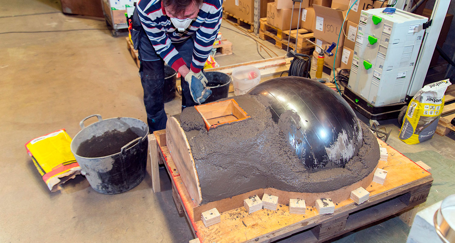 Pizzauunin teon työvaihe 9