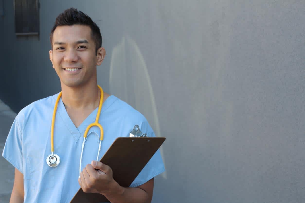 A travel nurse is a registered nurse (RN) who takes jobs in high-demand locations. These nurses can go from working the floor in a hospital ward to serving in a clinic or healthcare facility.