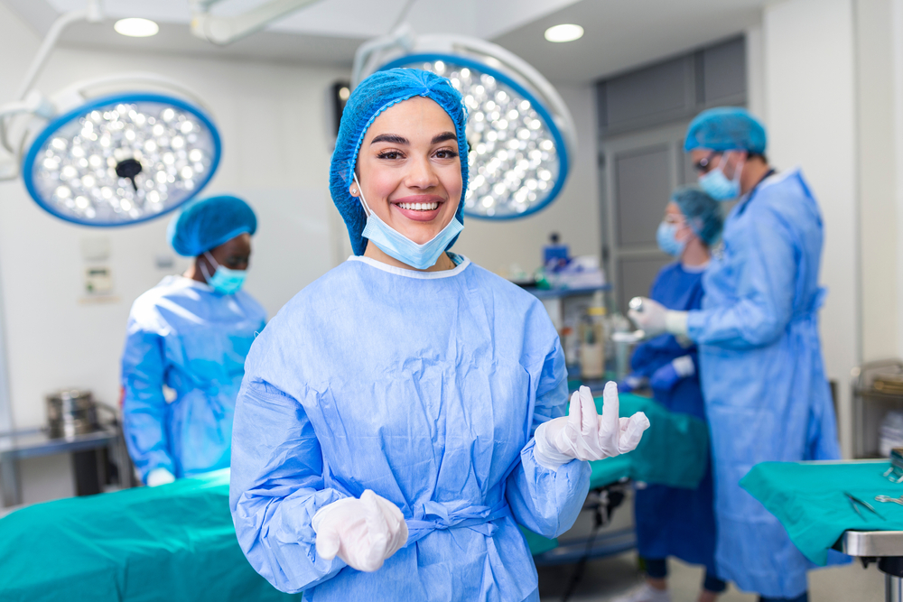 Scrub nurse standing in the operating room