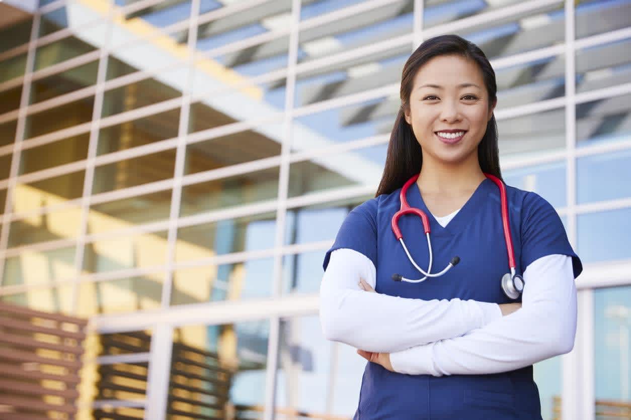 A travel nurse is a registered nurse (RN) who takes jobs in high-demand locations. These nurses can go from working the floor in a hospital ward to serving in a clinic or healthcare facility.