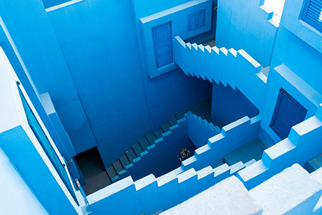 Blue-Outdoor-Staircases-452x302