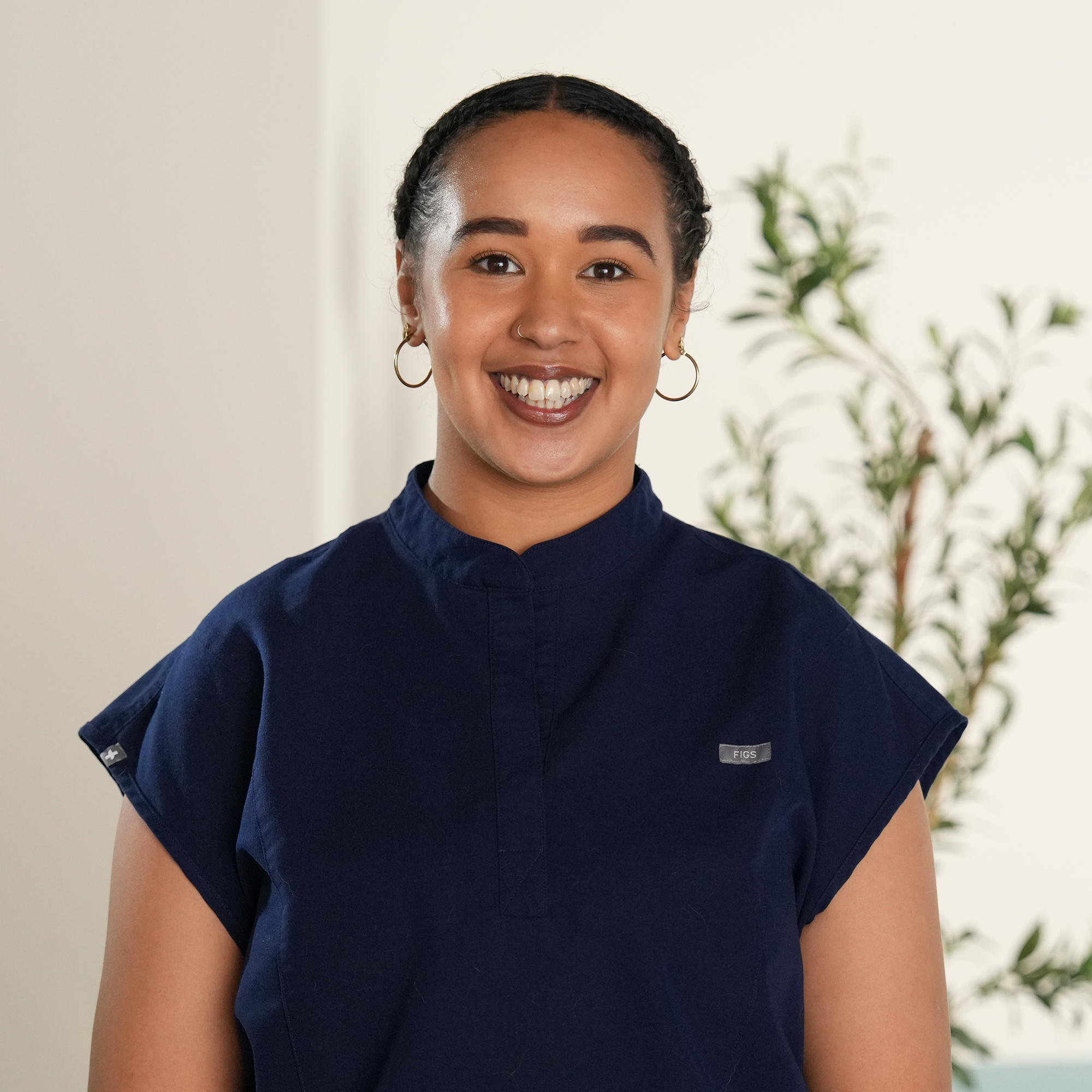 Dr. Bushra Schuitemaker