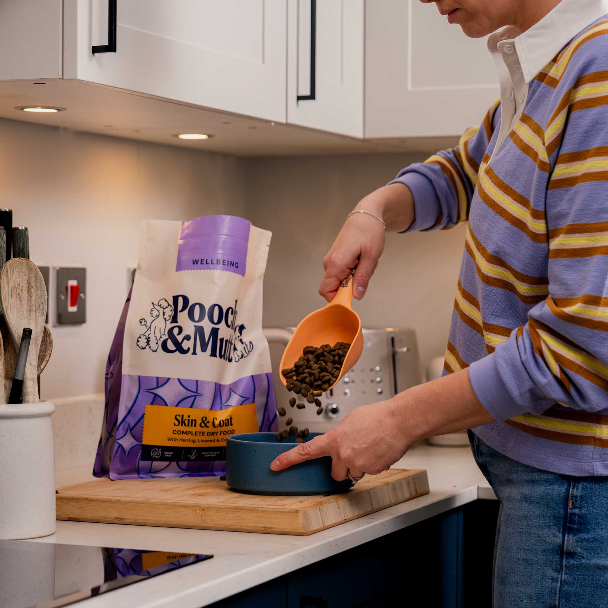 Skin & Coat Dry Food For Dogs FOOD10SOFT 1 lifestyle