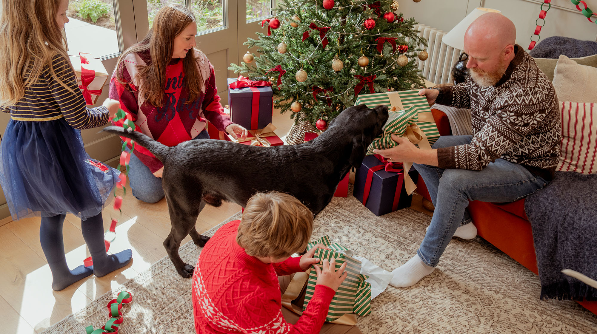 BLOG CHRISTMAS FAMILY CHRISTMAS DOG 2
