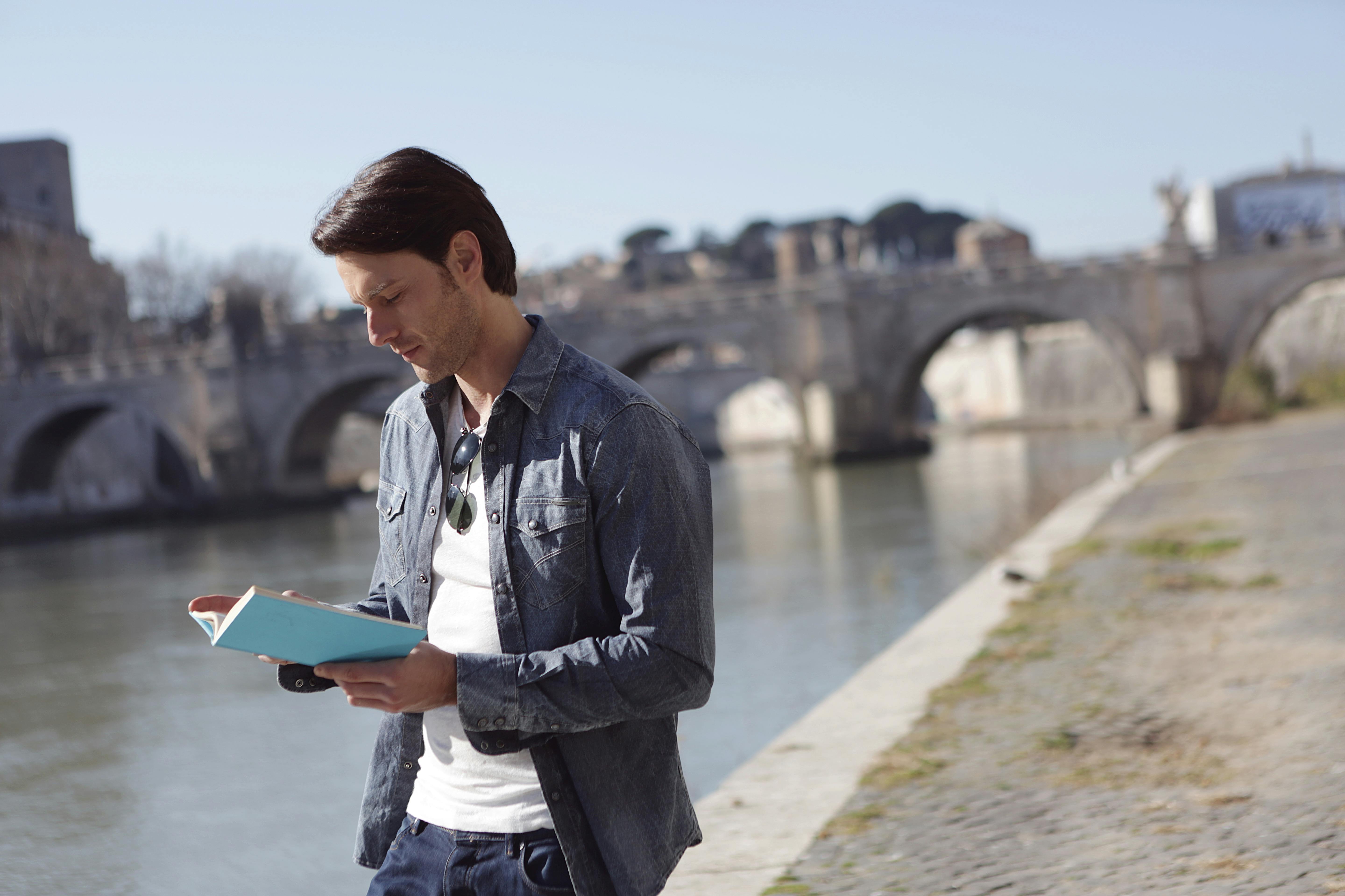 Reading poetry for writing practice