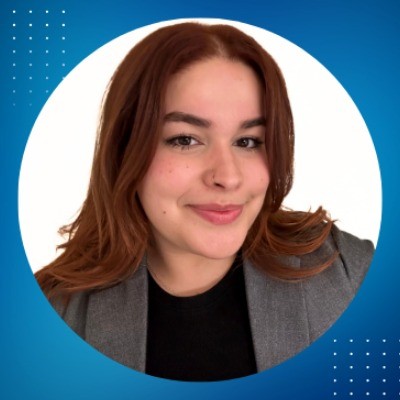 Sophia Gibson headshot.