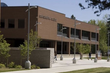 Front perspective of Confederation College