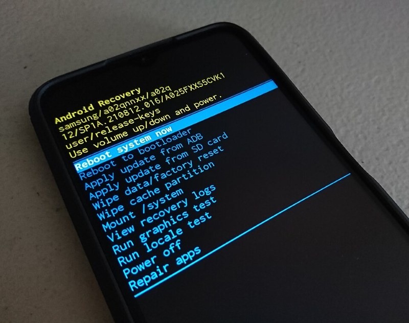 An Android device in recovery mode.
