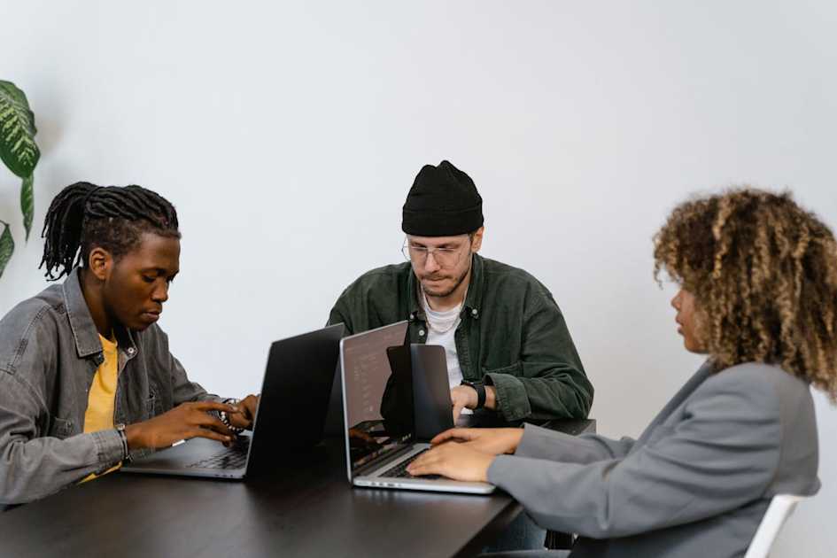 Top Endpoint Management Priorities for Lean IT Teams