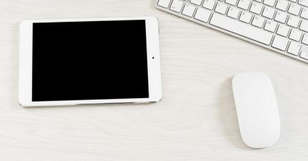 Utiliser une souris pour contrôler un bureau à distance depuis un iPad ou  un iPhone