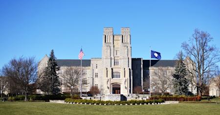 Front view of Virginia Tech College of Agriculture and Life Sciences (CALS) building