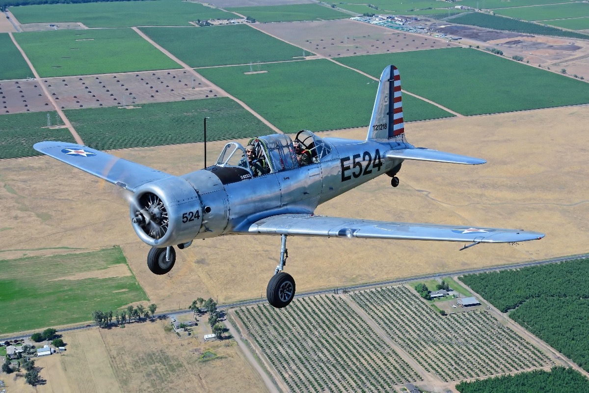 BT-13 pic 1