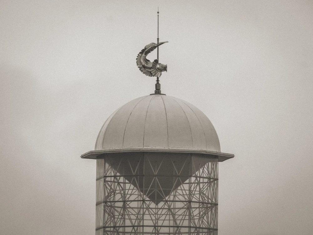 Surf Garage - Las Canteras Lighthouse