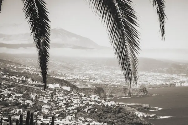 Surf Garage Art Co - Tenerife in black and white