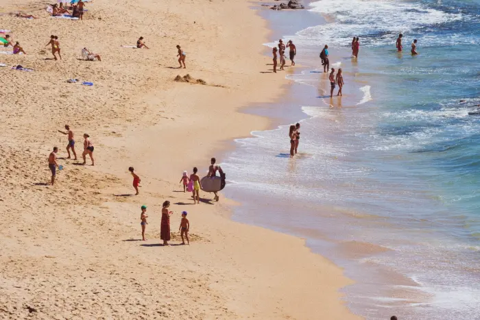 Surf Garage - A praia de portugal