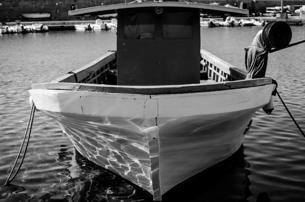 Surf Garage - Fishing boat