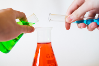 A generic image of a basic chemistry experiment 