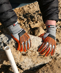 Five Factors to Check to Decide if Diamond Tech Gloves Are Necessary 