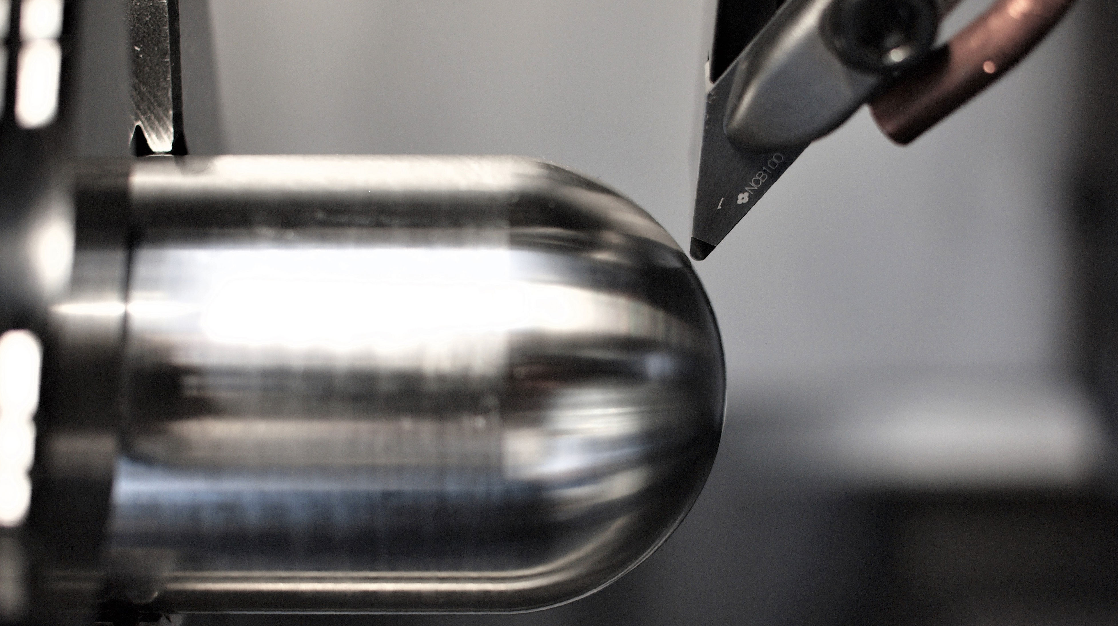 How Sumitomo’s Binderless CBN and PCD Are Setting New Standards for Cutting Tools