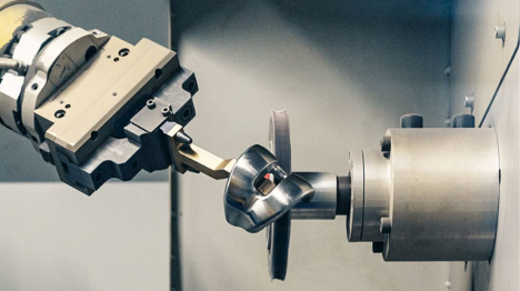VIDEO: TOOLING UP – Improvements in Medical Implants