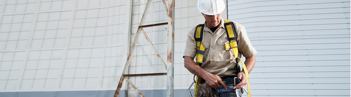Fall Protection Guidelines: 5 Fall Safety Equipment Considerations ...