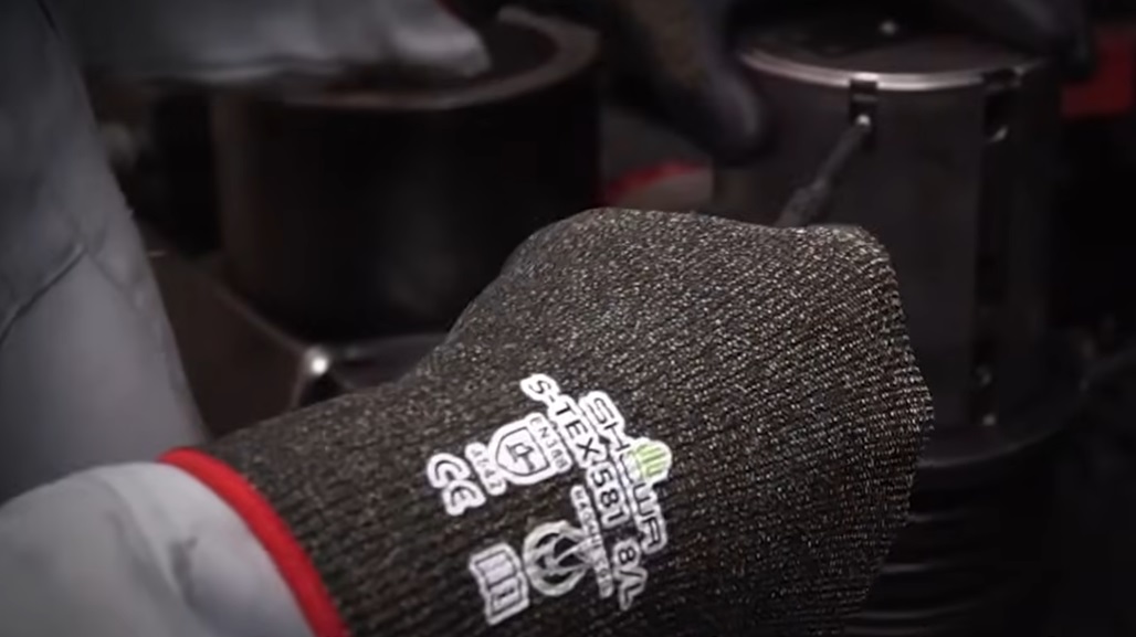 QUICK TIPS #38: Cut-Resistant Work Gloves with Grip & Dexterity | SHOWA S-TEX 581
