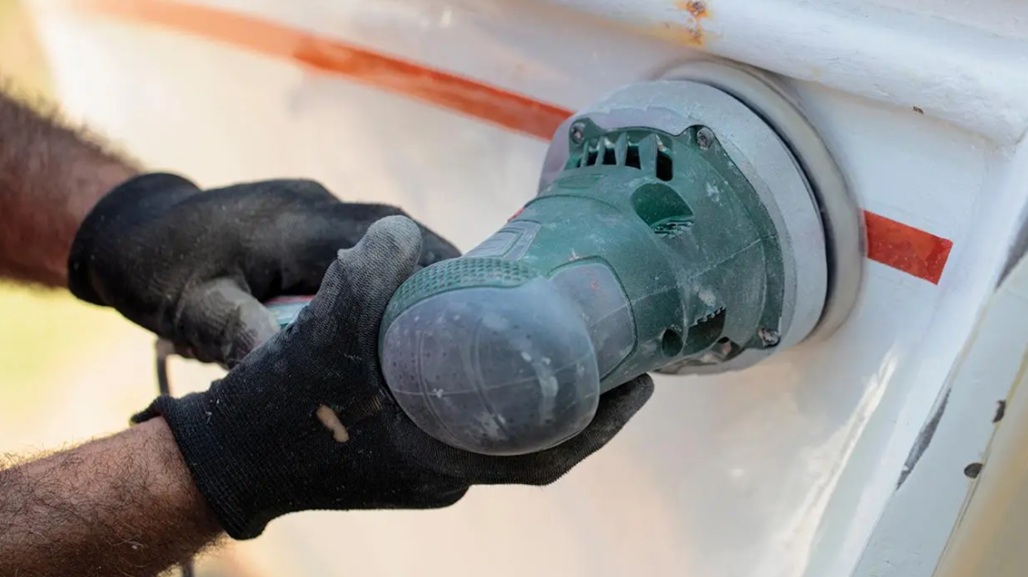 Top 5 Questions to Answer When Sanding on Composites thumb